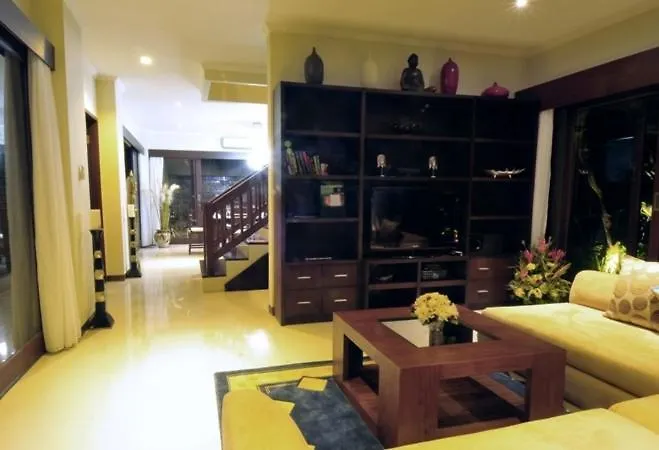 Villa Alun Seminyak  0*, Seminyak (Bali)
